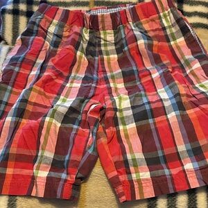 Vibrant Plaid Men's Shorts
